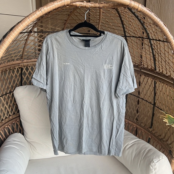 H&M mens tee size medium - Picture 3 of 6